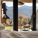Casa de hóspedes La Roca Garden & Adults Only