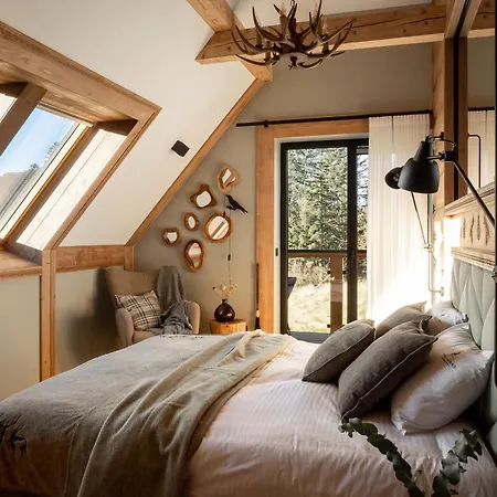 La Roca Garden & Adults Only