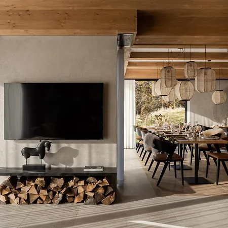 La Roca Garden & Adults Only Pensjonat