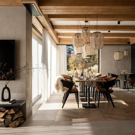 La Roca Garden & Adults Only 4*