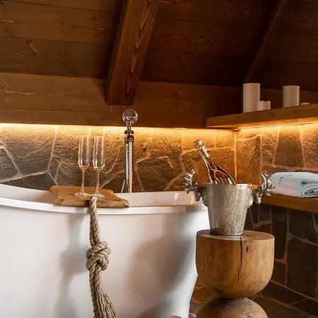 La Roca Garden & Adults Only