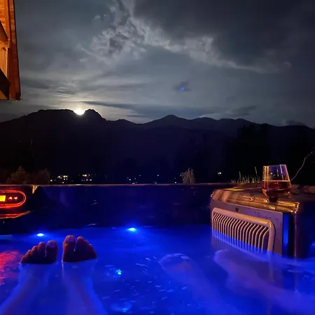 La Roca Garden & Adults Only